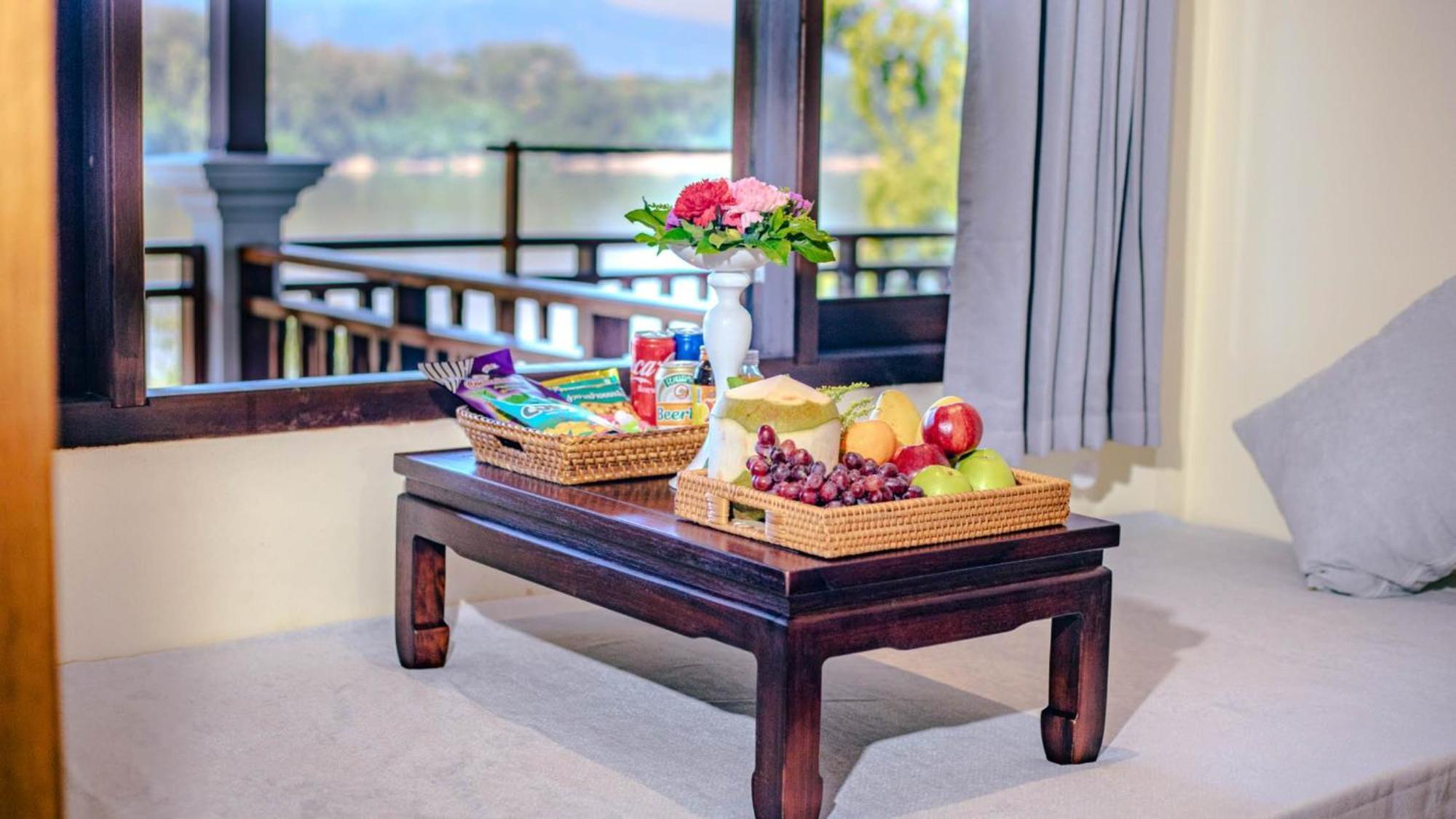 Relaxful Hotel泊岸酒店 Luang Prabang Bagian luar foto