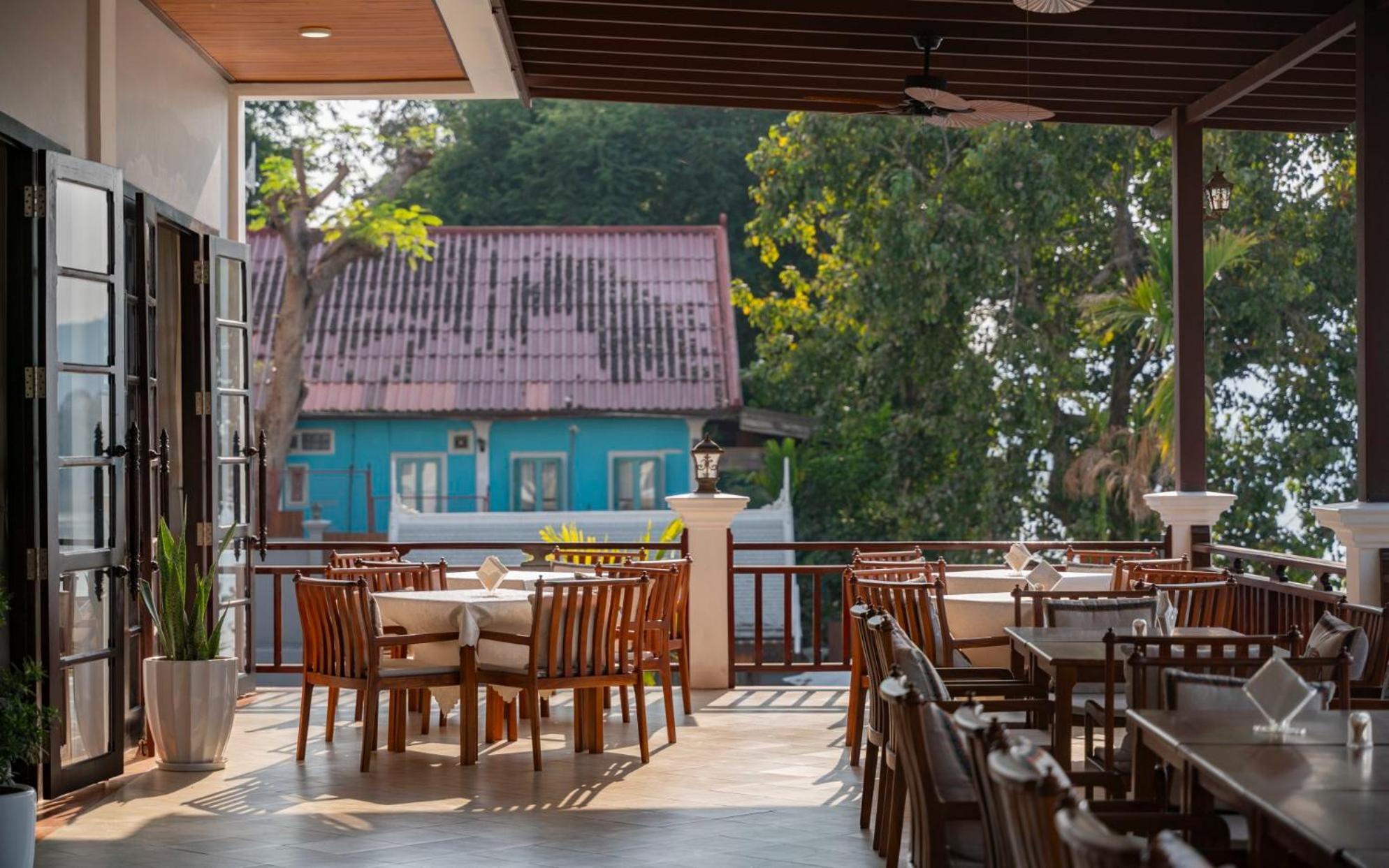 Relaxful Hotel泊岸酒店 Luang Prabang Bagian luar foto