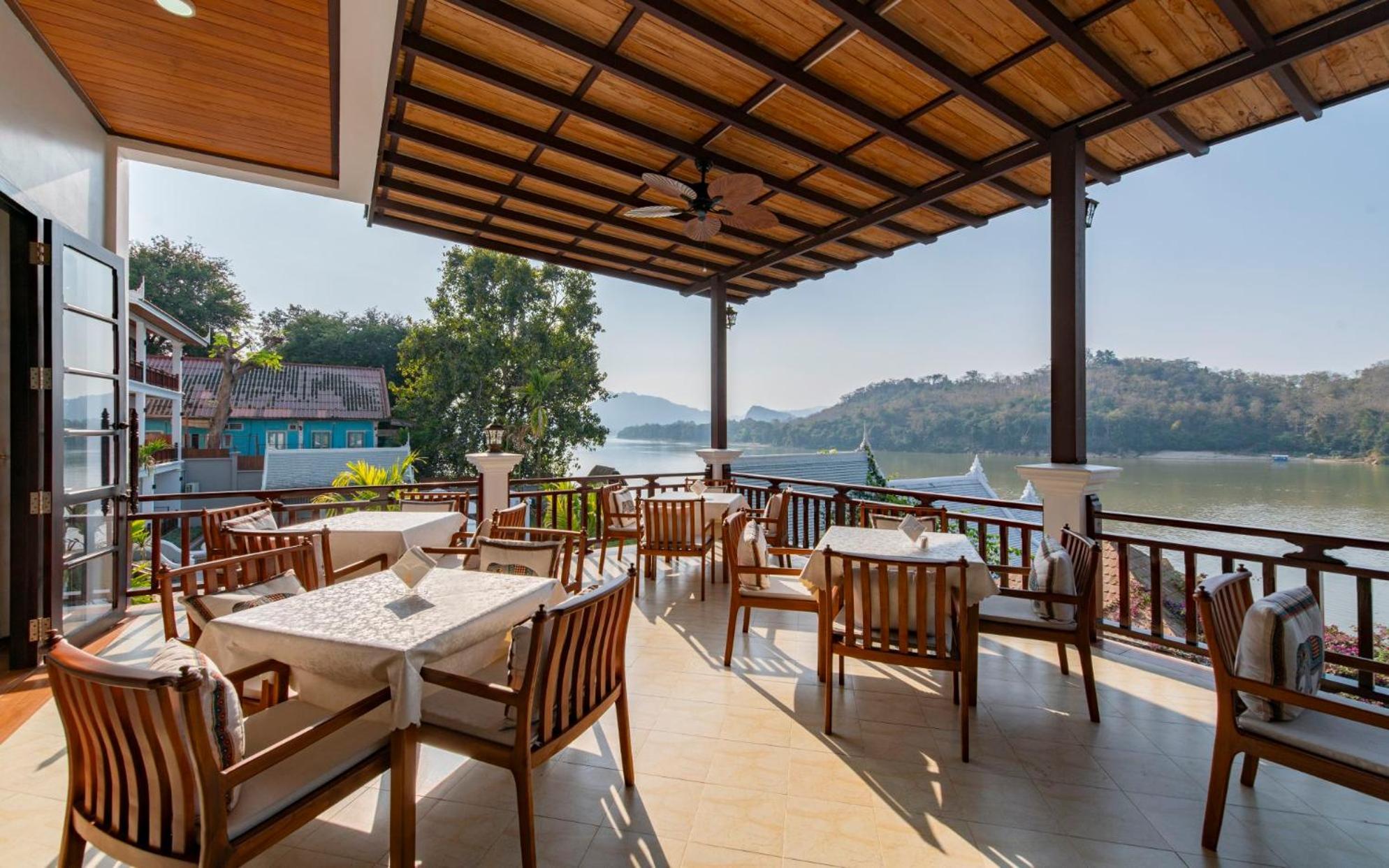 Relaxful Hotel泊岸酒店 Luang Prabang Bagian luar foto