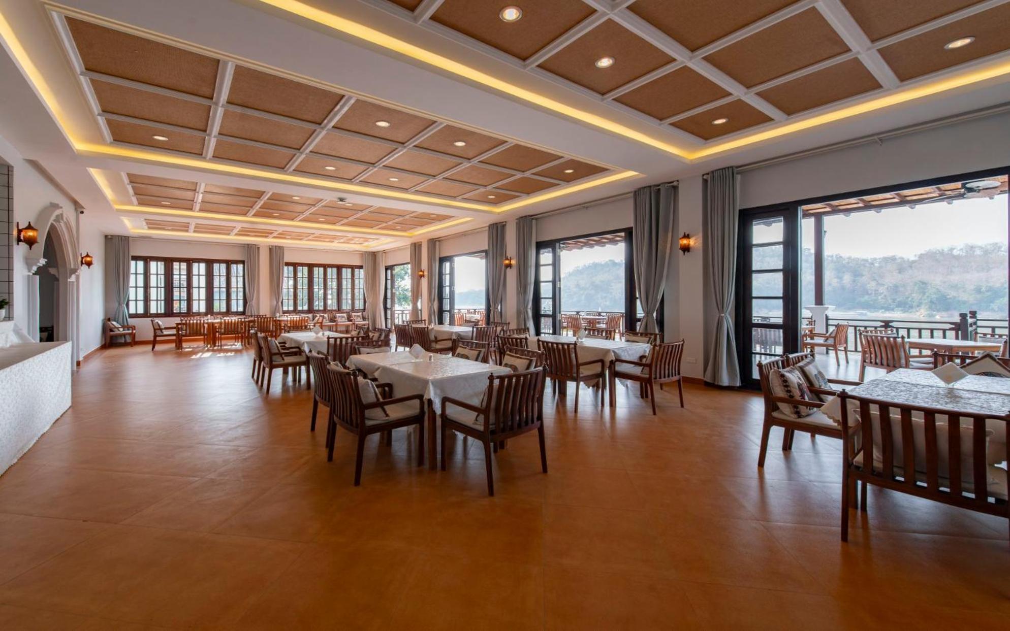 Relaxful Hotel泊岸酒店 Luang Prabang Bagian luar foto